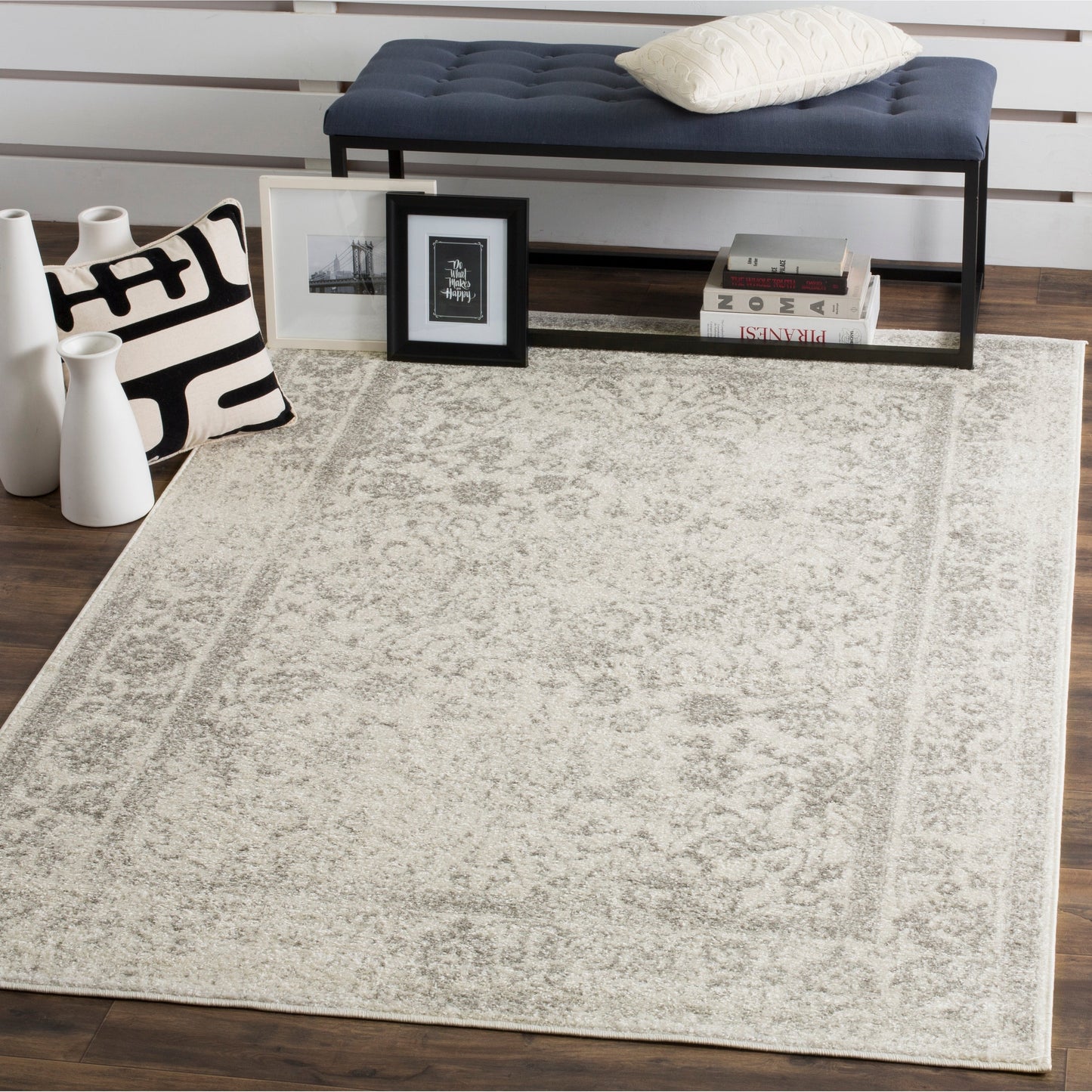 SAFAVIEH Adirondack Riin Rustic Shabby Chic Distressed Rug.
