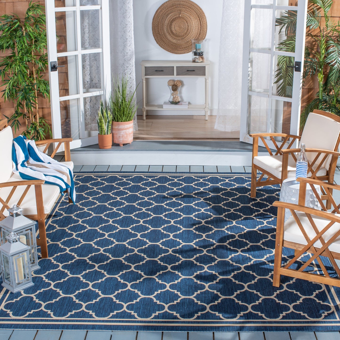 SAFAVIEH Courtyard Kristelle Indoor/ Outdoor Waterproof Patio Backyard Rug