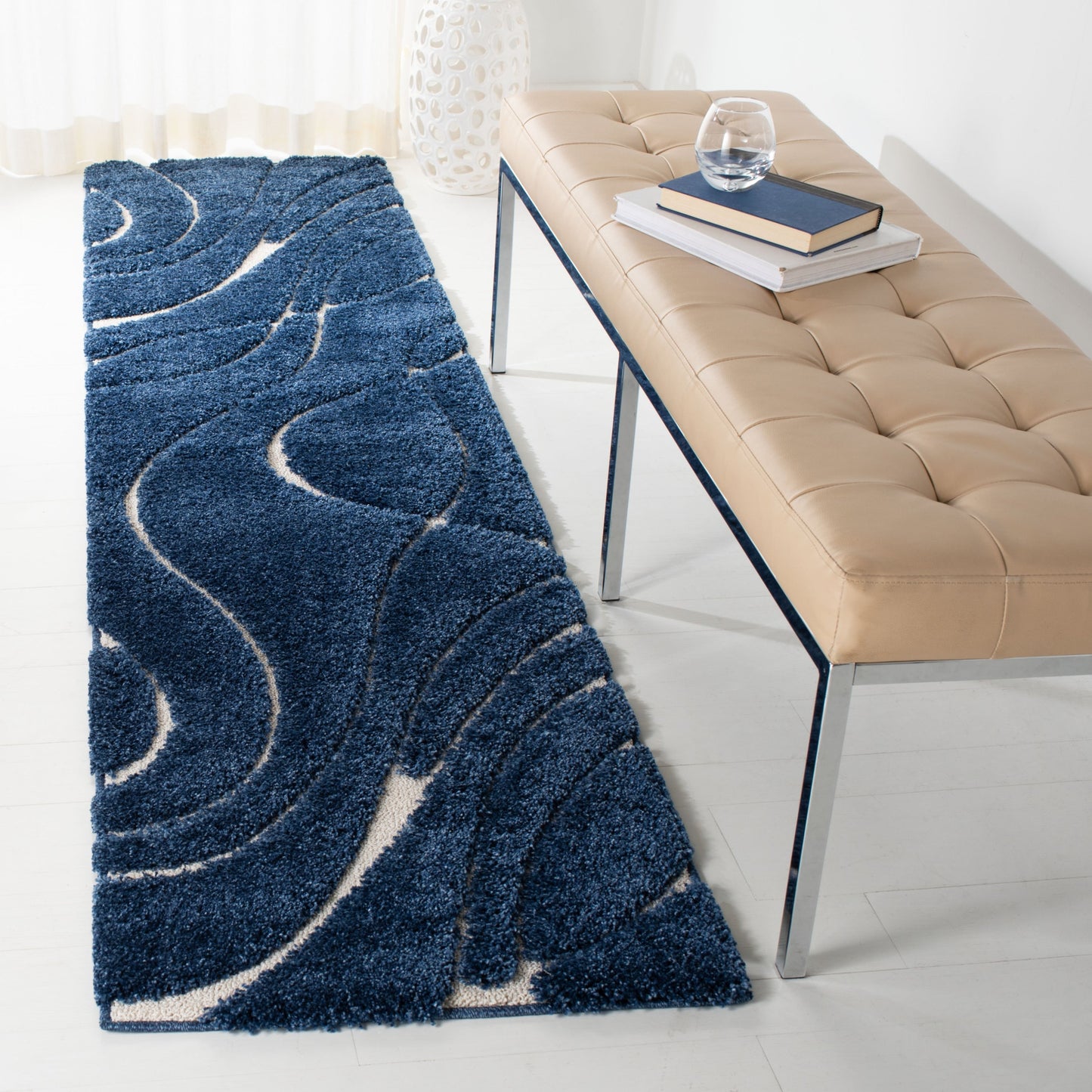 SAFAVIEH Florida Shag Staka Abstract Waves 1.2-inch Area Rug