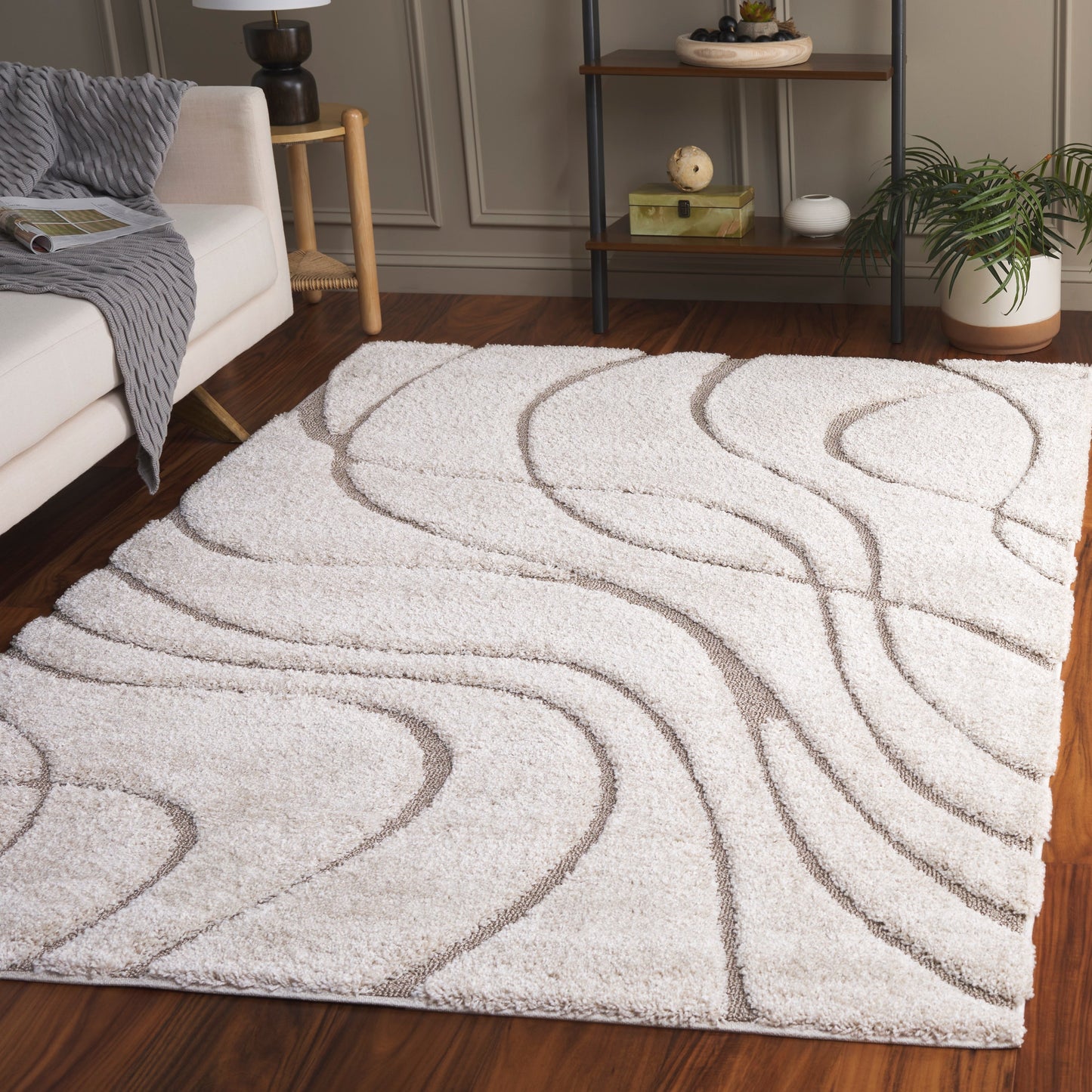 SAFAVIEH Florida Shag Staka Abstract Waves 1.2-inch Area Rug