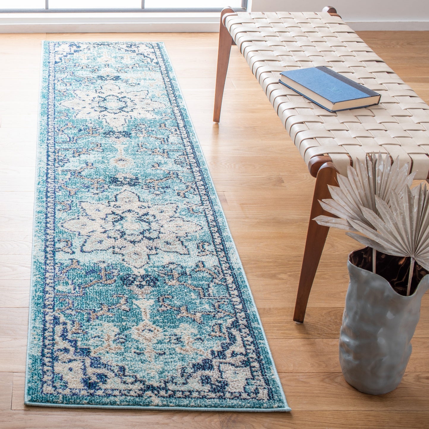 SAFAVIEH Madison Katelijne Boho Medallion Distressed Area Rug