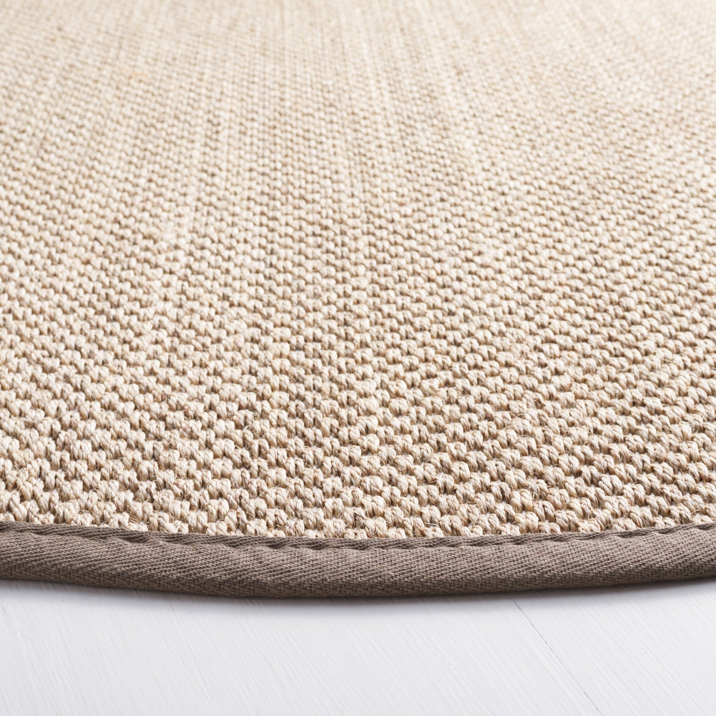 SAFAVIEH Natural Fiber Lorine Casual Border Sisal Rug