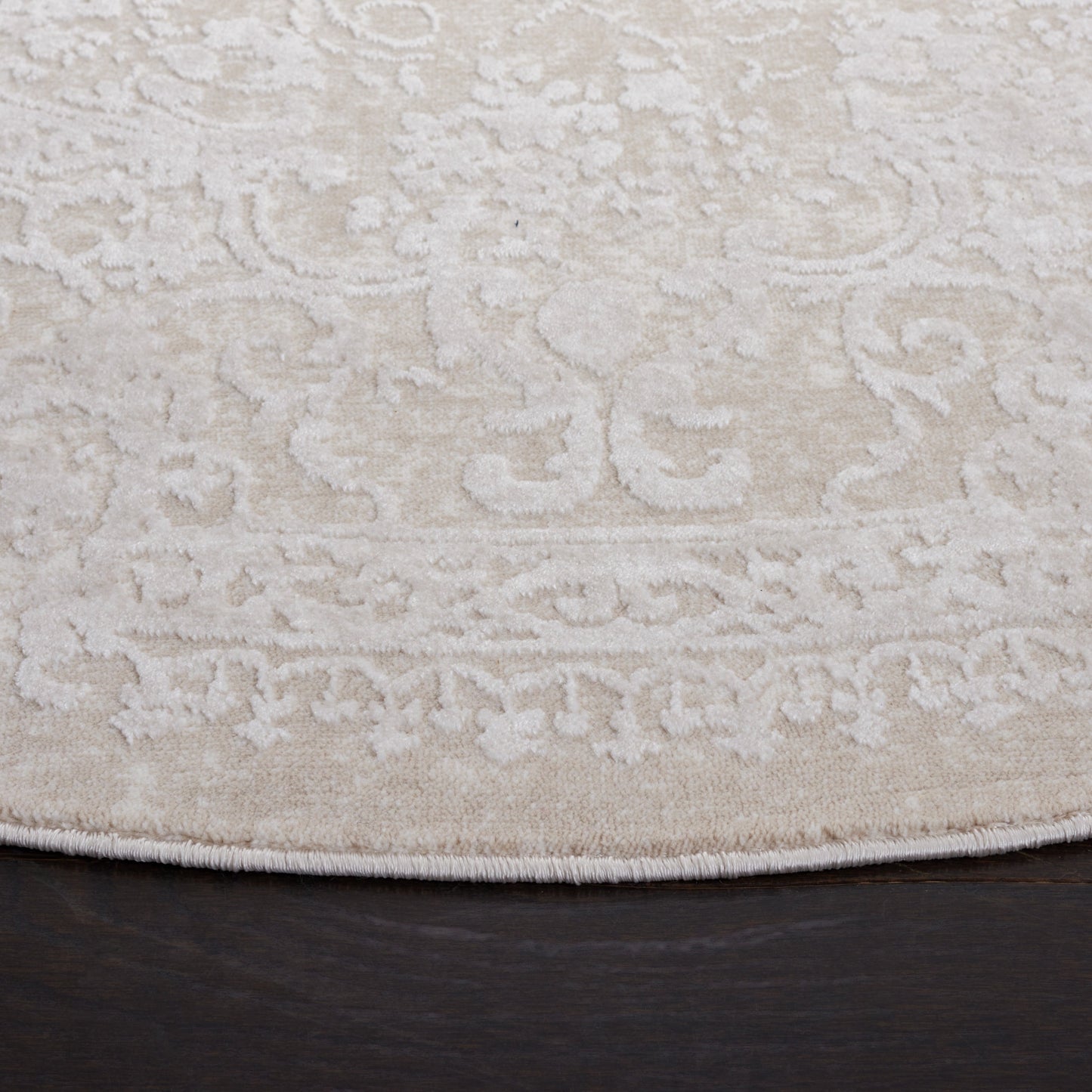 SAFAVIEH Reflection Euna Charming Oriental Rug