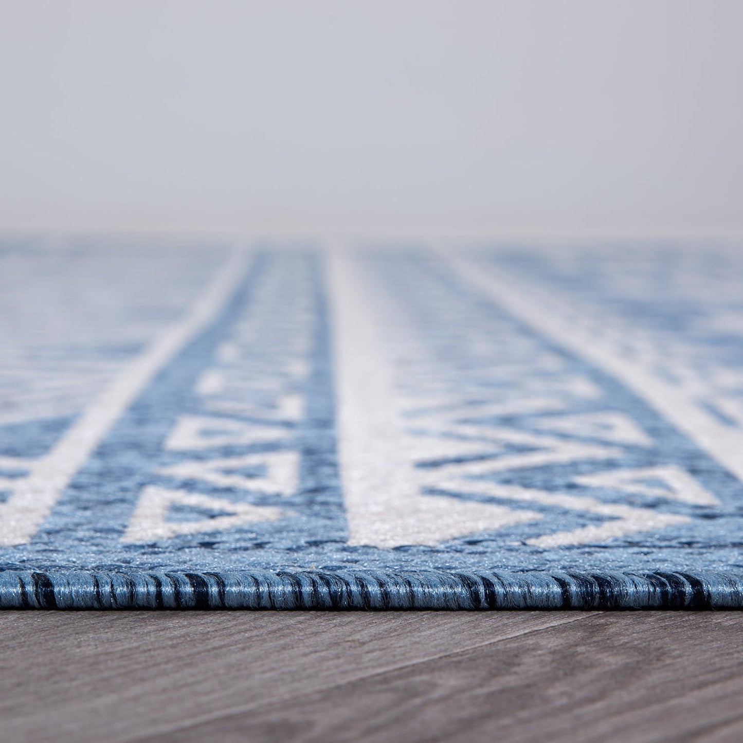 World Rug Gallery Distressed Geometric Bohemian Textured Flat Weave Indoor/Outdoor Area Rug