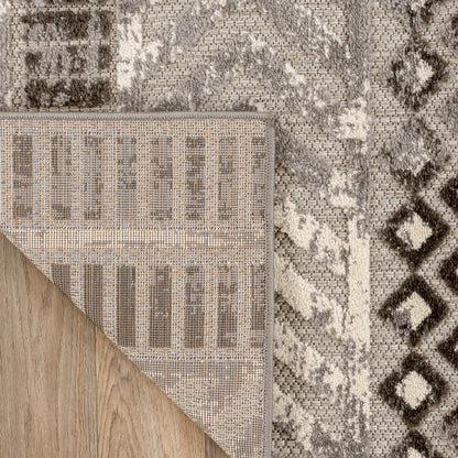 World Rug Gallery Distressed Geometric Indoor/Outdoor Area Rug