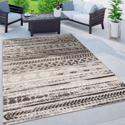 World Rug Gallery Modern Stripes Faded Geometric Indoor/Outdoor Area Rug