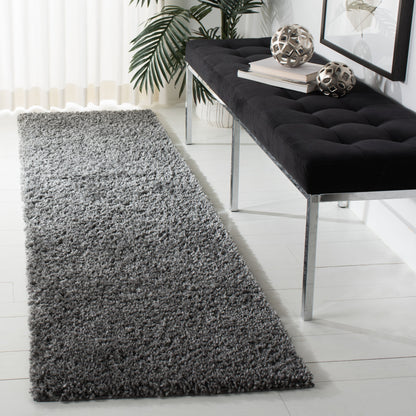 SAFAVIEH August Wilhelma Shag Solid 1.2-inch Thick Area Rug
