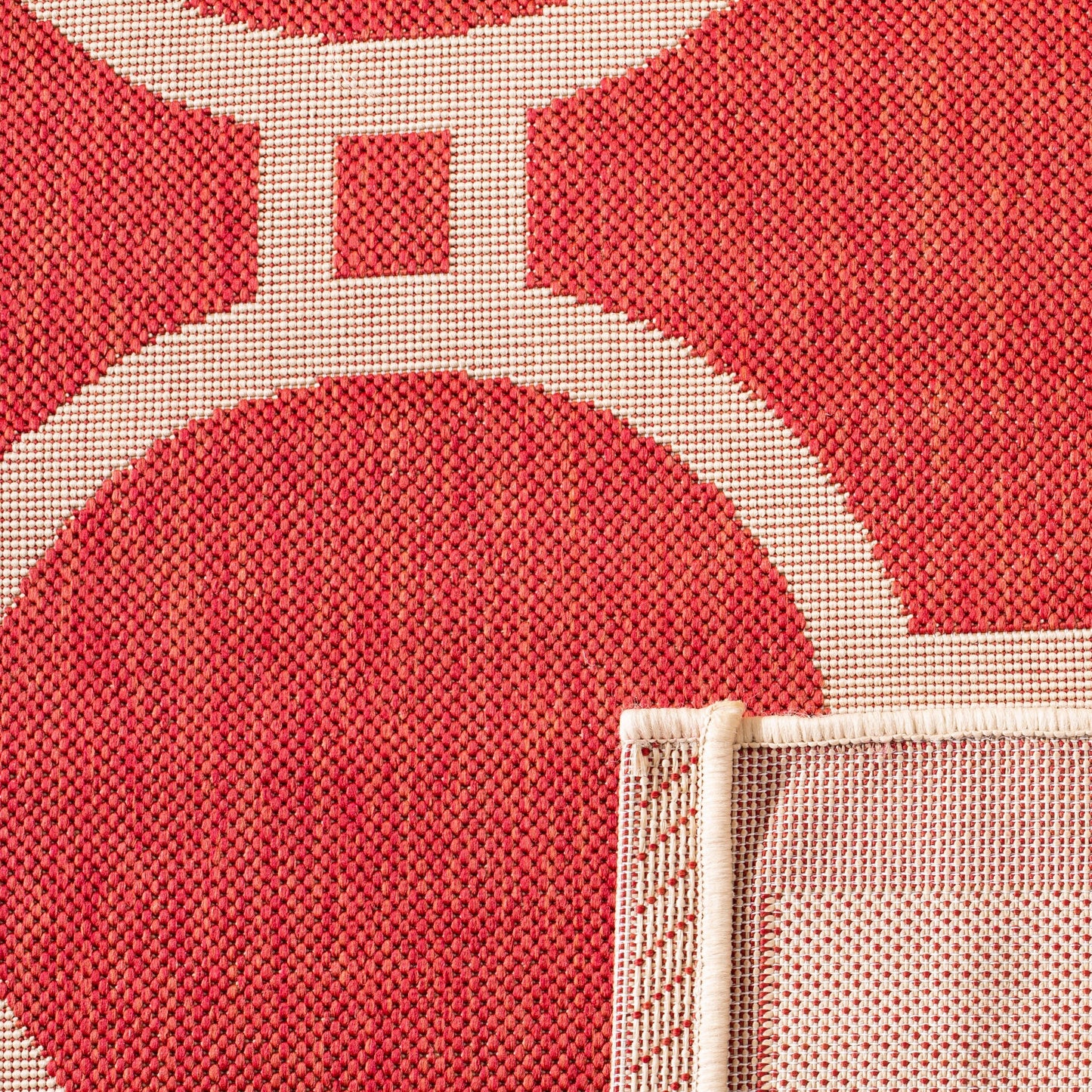 SAFAVIEH Courtyard Nira Indoor/ Outdoor Waterproof Patio Backyard Rug