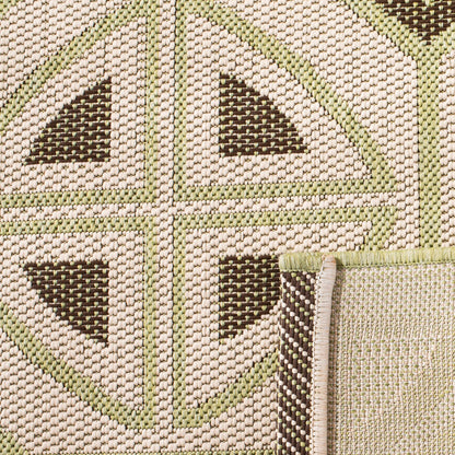 SAFAVIEH Courtyard Saundra Indoor/ Outdoor Waterproof Patio Backyard Rug