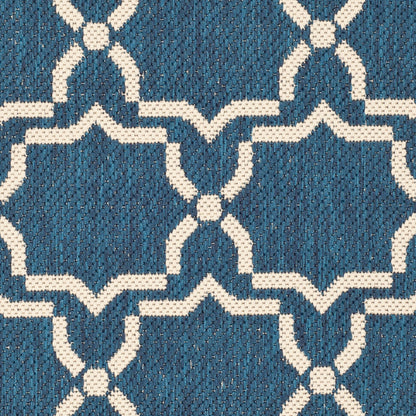 SAFAVIEH Courtyard Thomasina Indoor/ Outdoor Waterproof Patio Backyard Rug