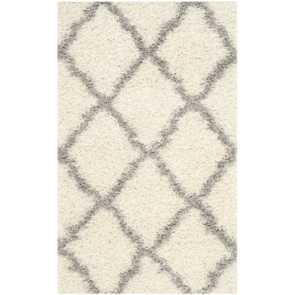SAFAVIEH Dallas Shag Darina Trellis 1.5-inch Thick Rug