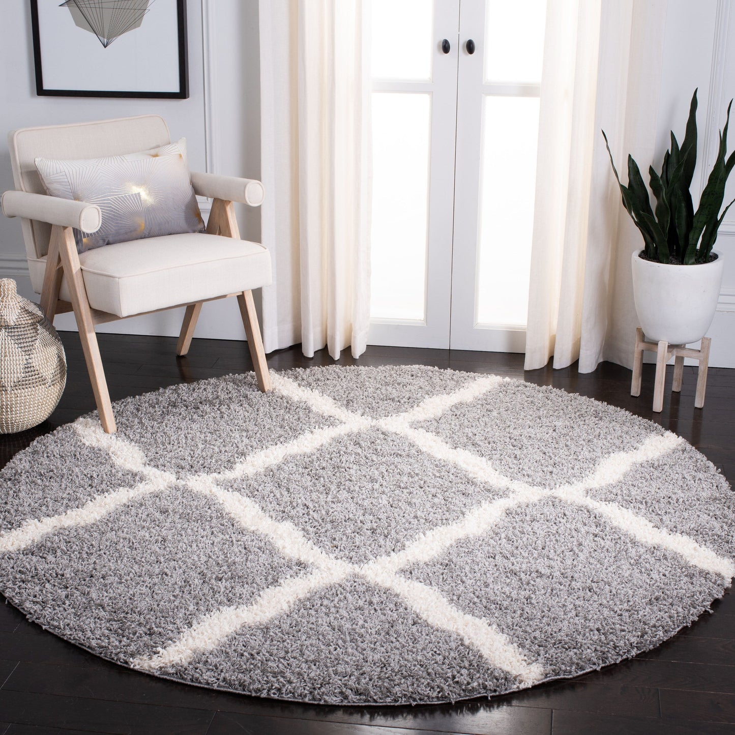 SAFAVIEH Dallas Shag Darina Trellis 1.5-inch Thick Rug
