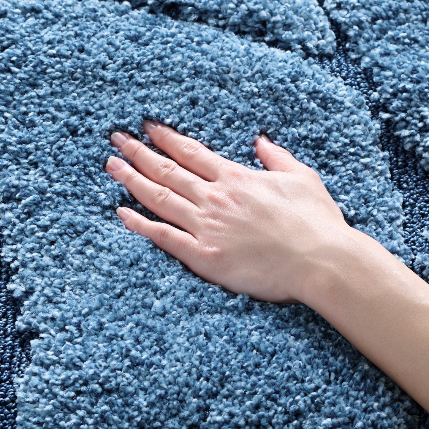 SAFAVIEH Florida Shag Staka Abstract Waves 1.2-inch Area Rug