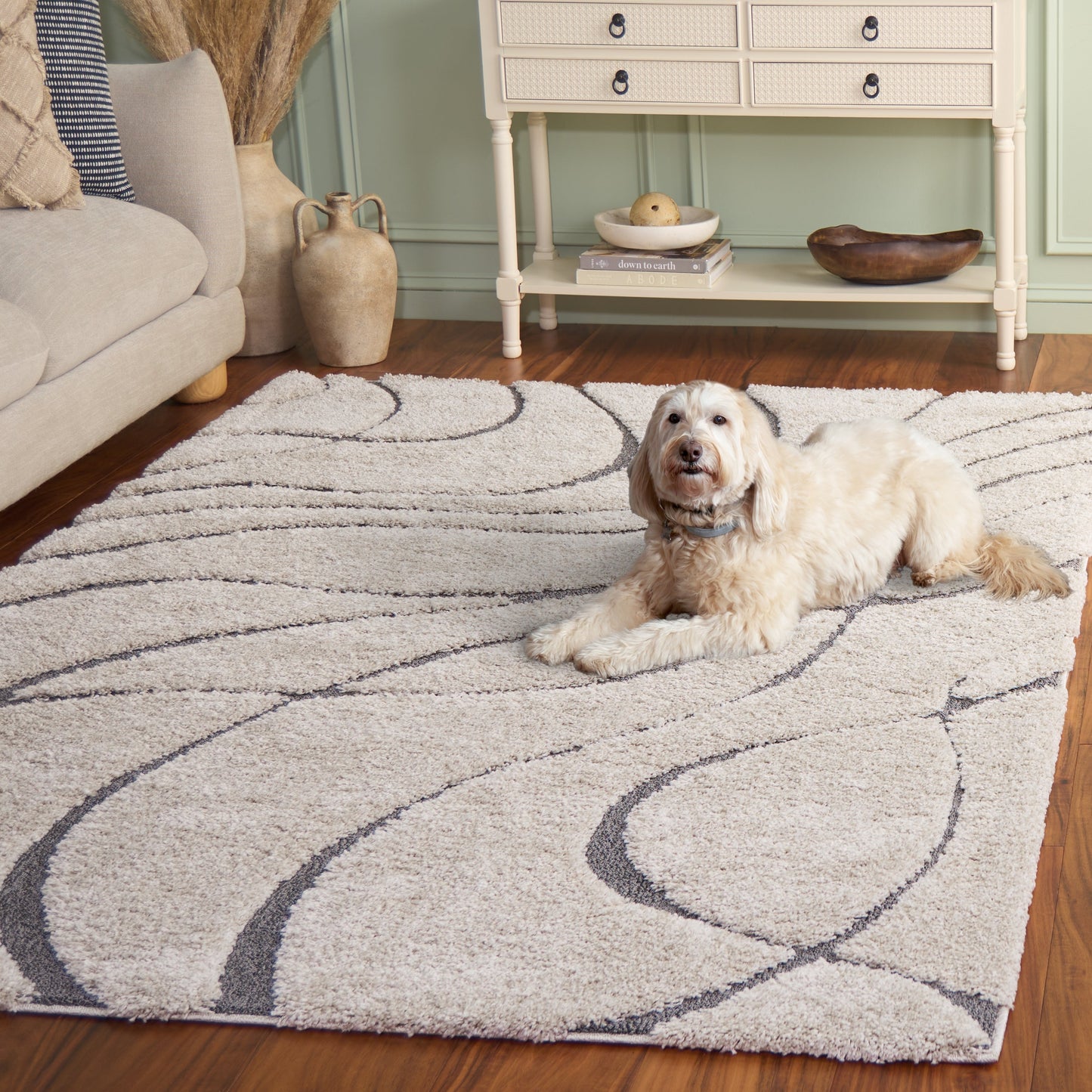 SAFAVIEH Florida Shag Staka Abstract Waves 1.2-inch Area Rug