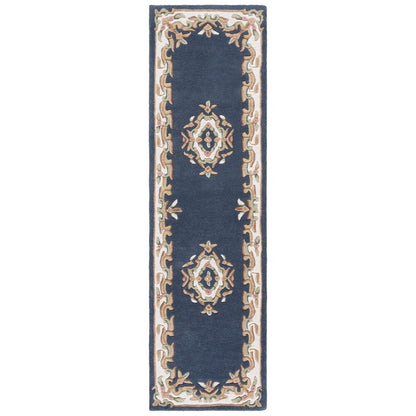 SAFAVIEH Handmade Aubusson Hale Traditional Wool Rug.