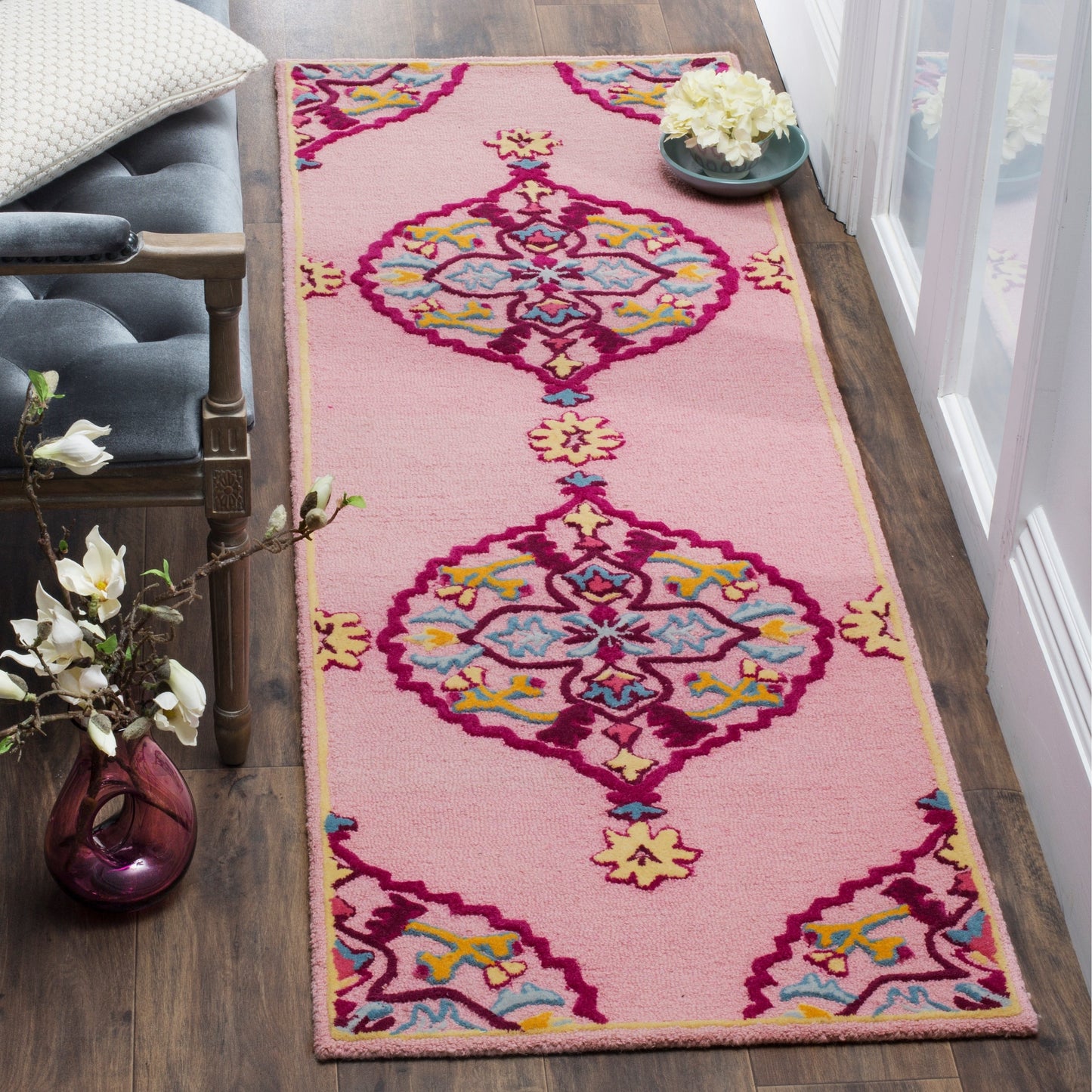 SAFAVIEH Handmade Bellagio Cailin Medallion Wool Rug