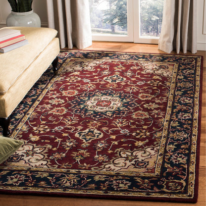 SAFAVIEH Handmade Classic Gordana Traditional Oriental Wool Rug