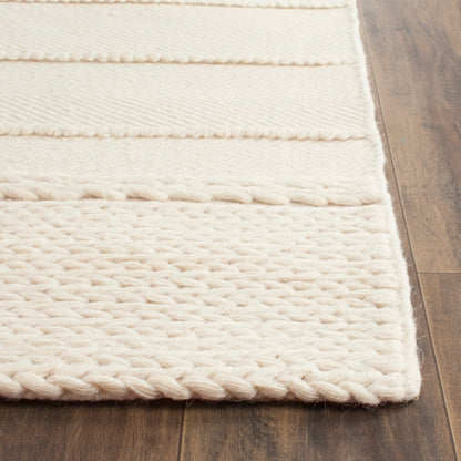 SAFAVIEH Handmade Natura Ardy Wool Rug