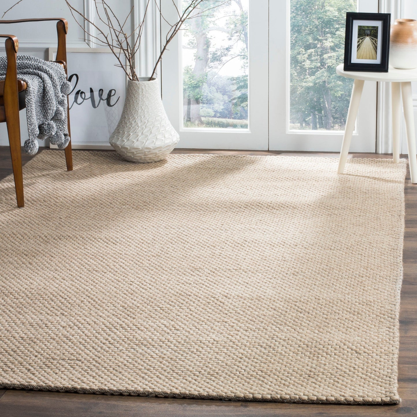 SAFAVIEH Handmade Natura Gerrita Wool Area Rug