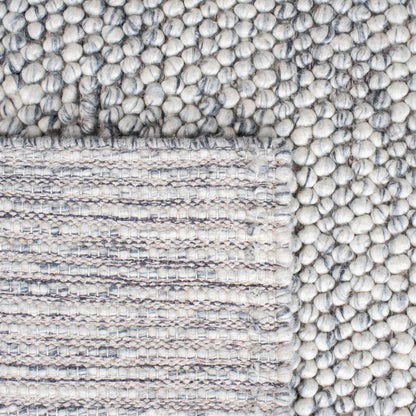 SAFAVIEH Handmade Natura Gonnie Wool Rug