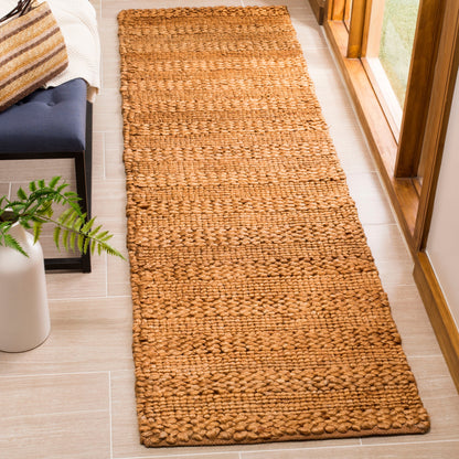 SAFAVIEH Handmade Natural Fiber Zaniyah Jute Rug