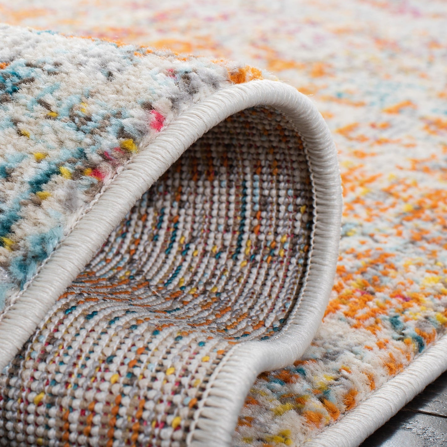 SAFAVIEH Madison Coleen Modern Abstract Rug