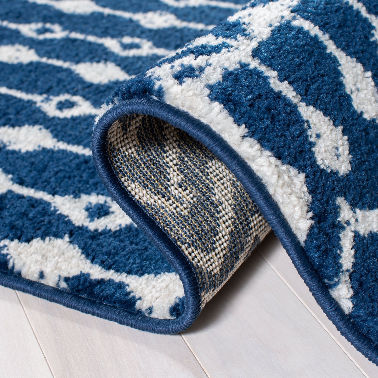 SAFAVIEH Tulum Metta Moroccan Boho Tribal Rug