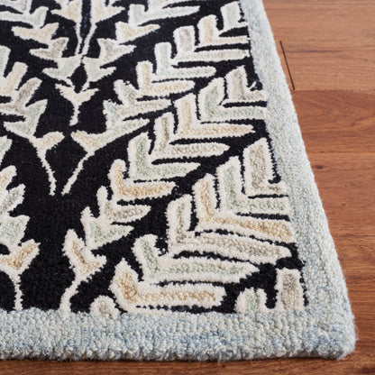 SAFAVIEH Handmade Capri Kert Wool Rug
