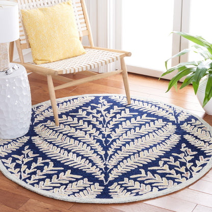 SAFAVIEH Handmade Capri Kert Wool Rug