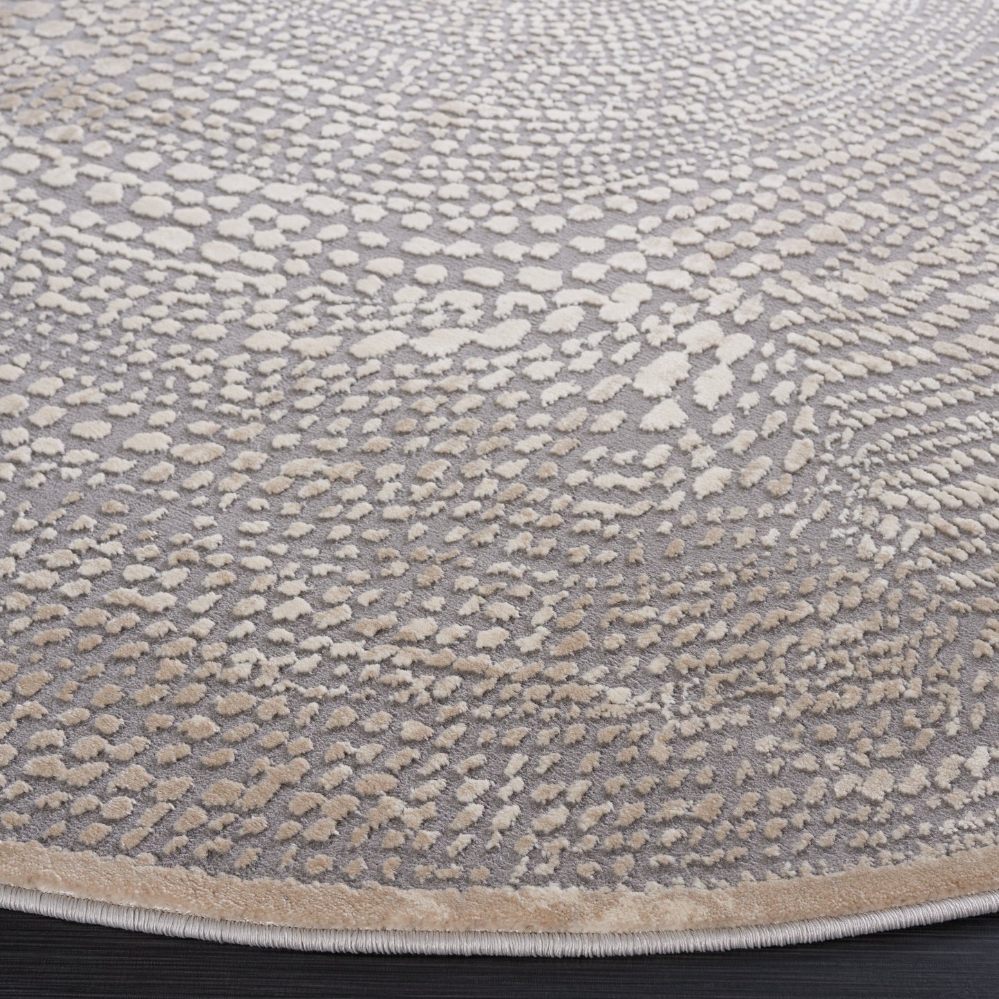 SAFAVIEH, Meadow Audry Modern Abstract Rug