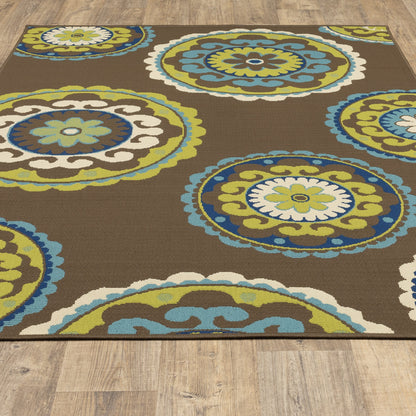 Vista Home Catalina Floral Medallions Indoor/ Outdoor Area Rug--
