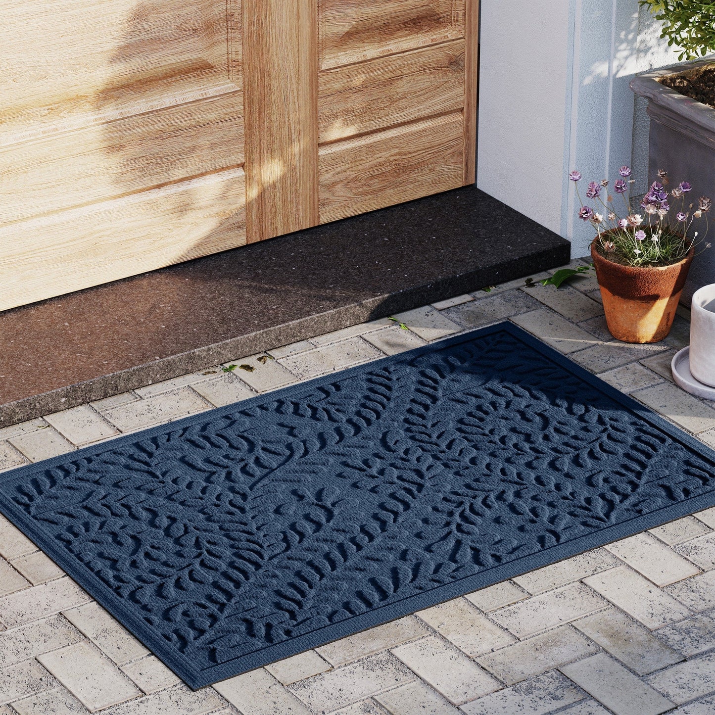 WaterHog Boxwood Indoor Outdoor Door Mat