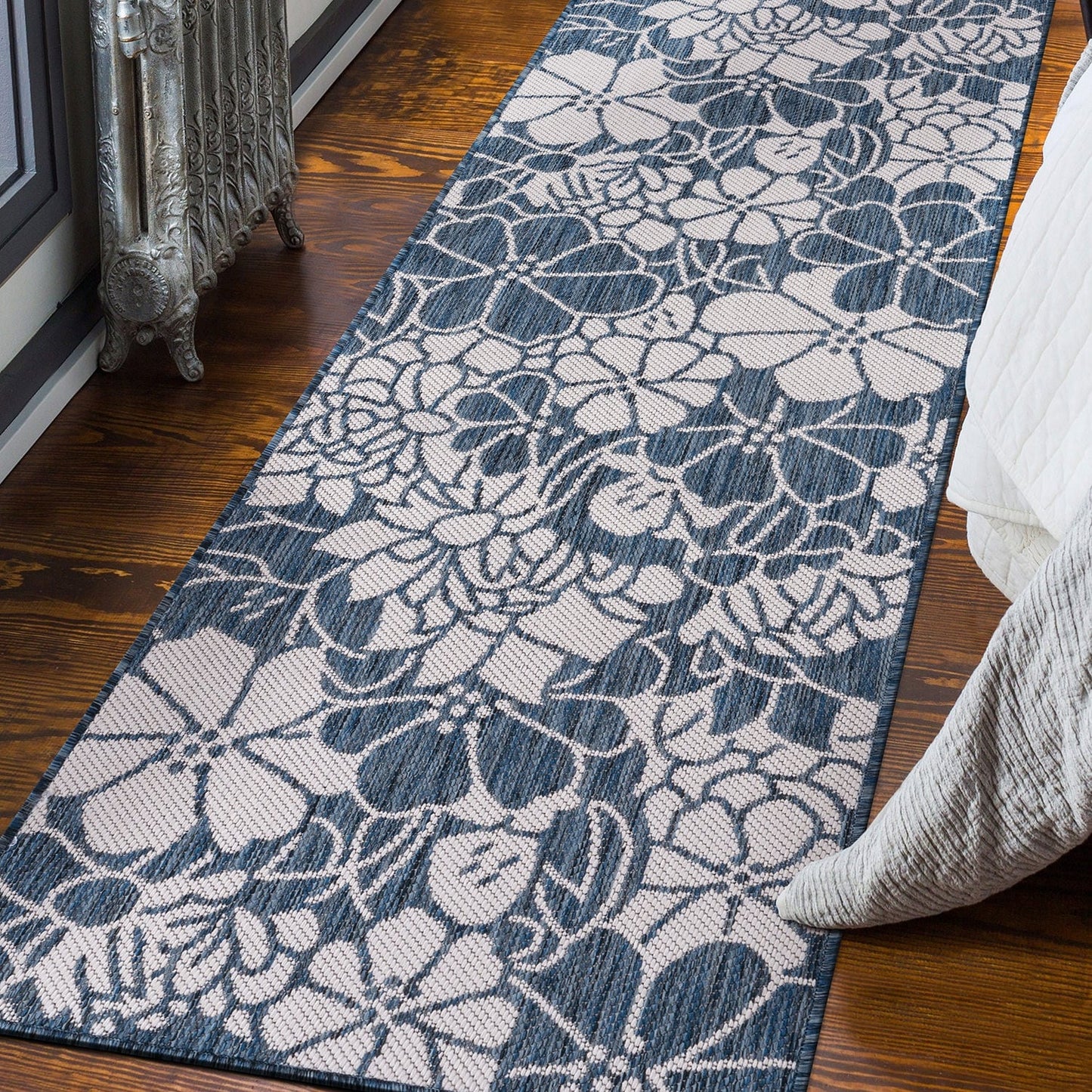 World Rug Gallery Modern Floral Flowers Textured Flat Weave Indoor/Outdoor Area Rug